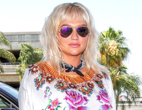 Kesha's Tail from Celeb Imperfections: Stars' Bizarre Body Parts | E! News